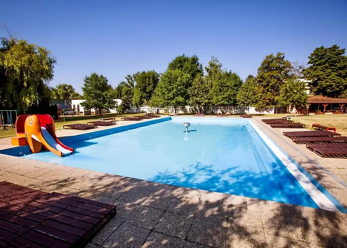 Hawaii بوتينْتْسِ